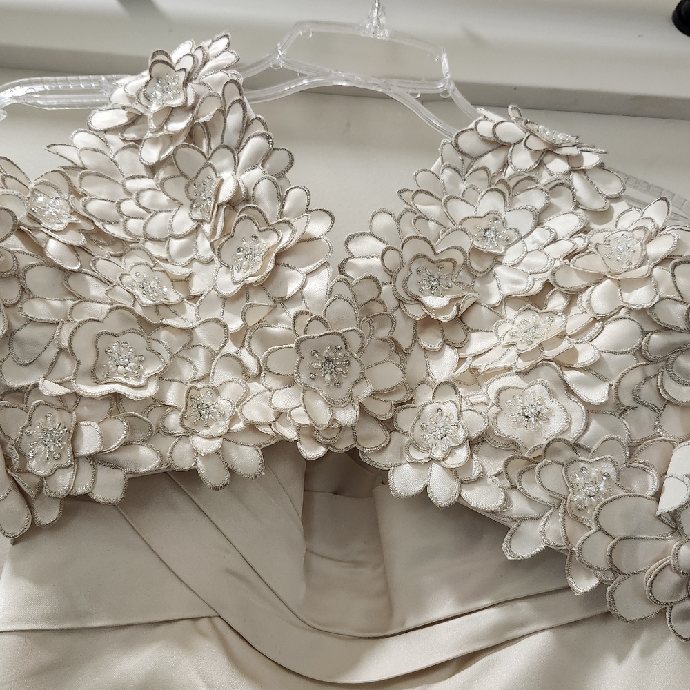 Elegant Floral Embellished Top